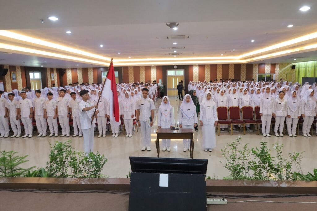 Ucap Janji Mahasiswa Keperawatan Fikkes Unimus Periode Mei 2025